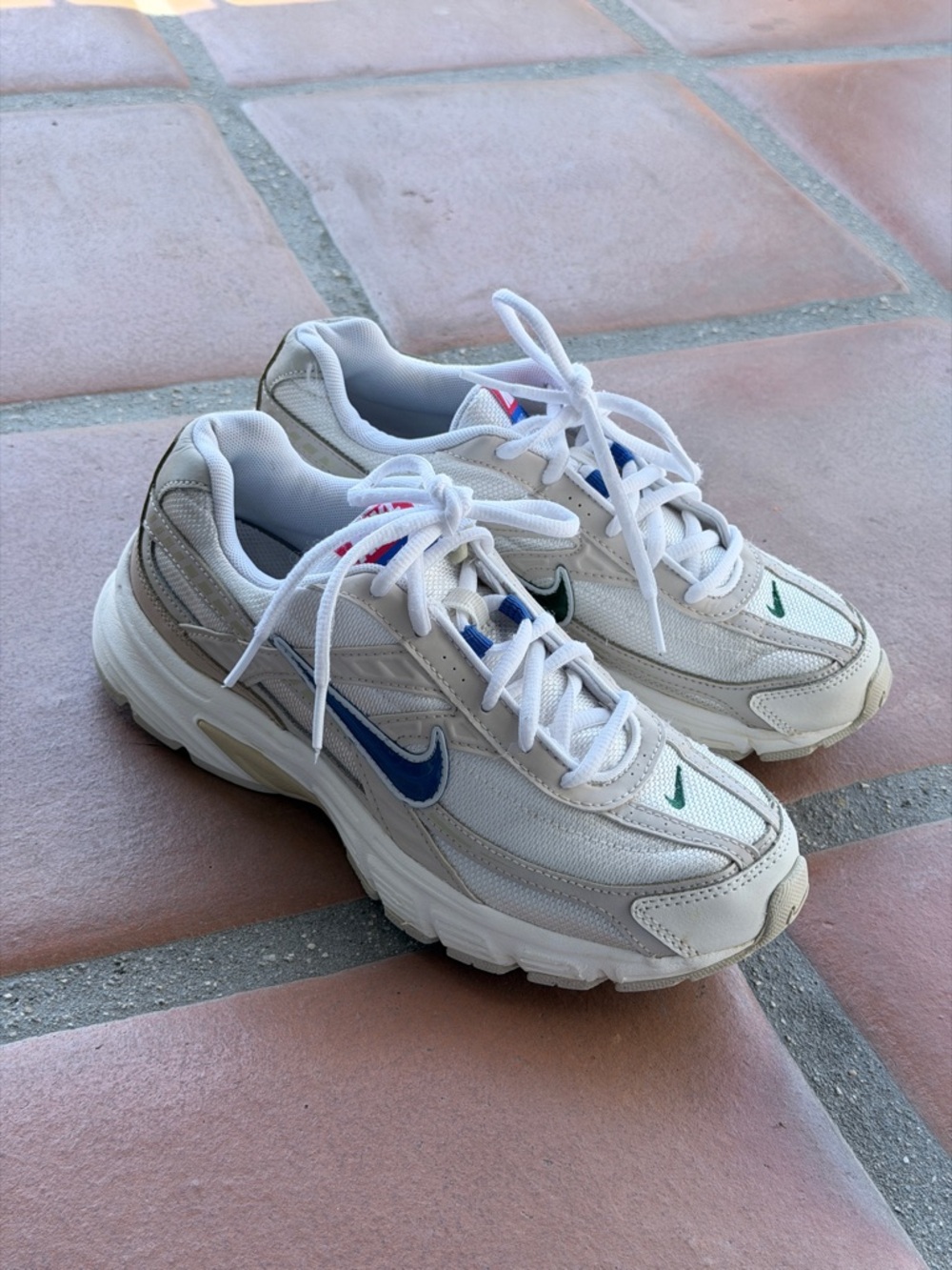 Nike Initiator Sneakers White Women’s Size 8.5